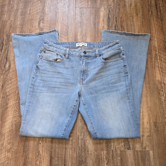 Idyllwind Miranda Lambert Bootcut Jeans Women's Stretch Fabric Blend Size 12 - Picture 2 of 11